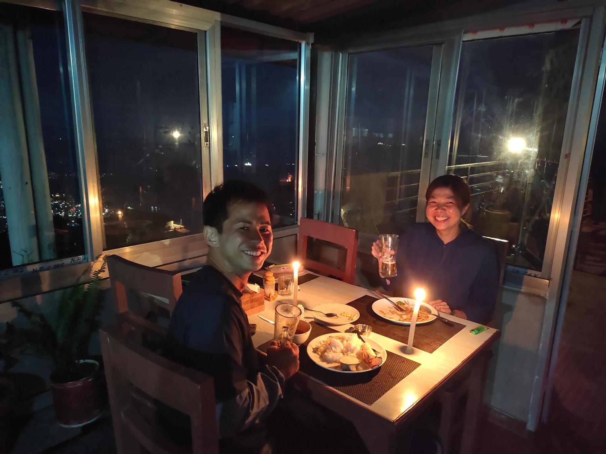 Hotel High Ground Inn Sarangkot Pokhara Kültér fotó
